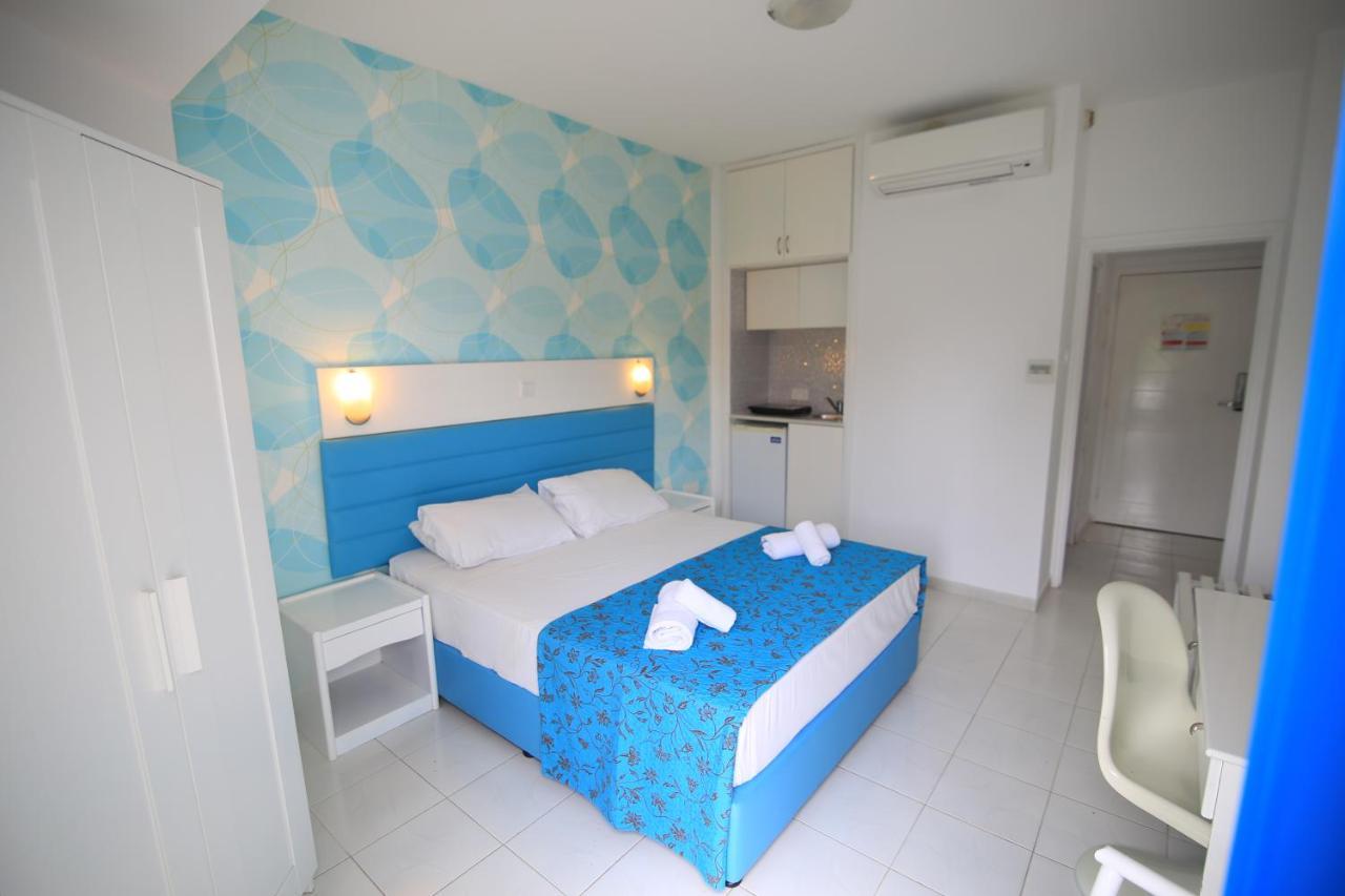 Lantiana Gardens Aparthotel Protaras Zimmer foto